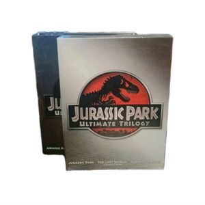 Jurassic Park Ultimate Trilogy Box Set -Sealed